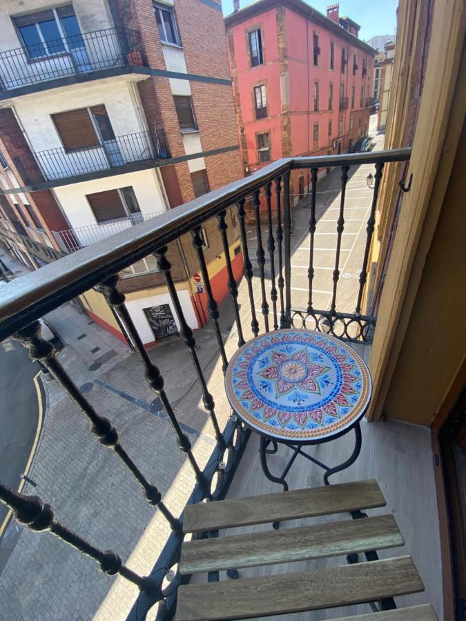"El Paraguas Del Antiguo" Parking Privado Gratuito-Tres Dormitorios Independientes Oviedo Luaran gambar